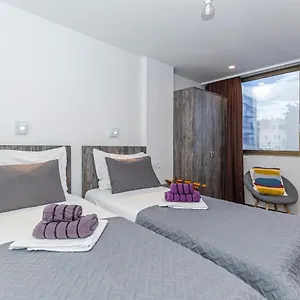 4* Guest house Apinelo Tower